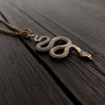 Gold-plated chain with snake pendant, versatile elegance | Moon Raven