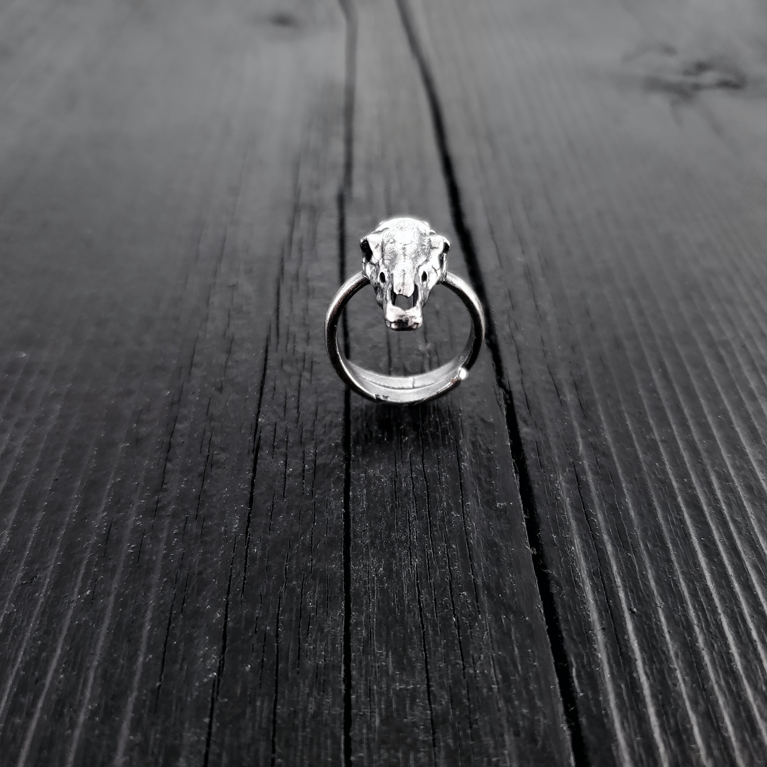 Horse Skull Ring - Solid Hand Cast Silver Plated Bronze - Oxidised Finish - Sizes 5 to 11 Available - Rare Unique Gift for Him or Her