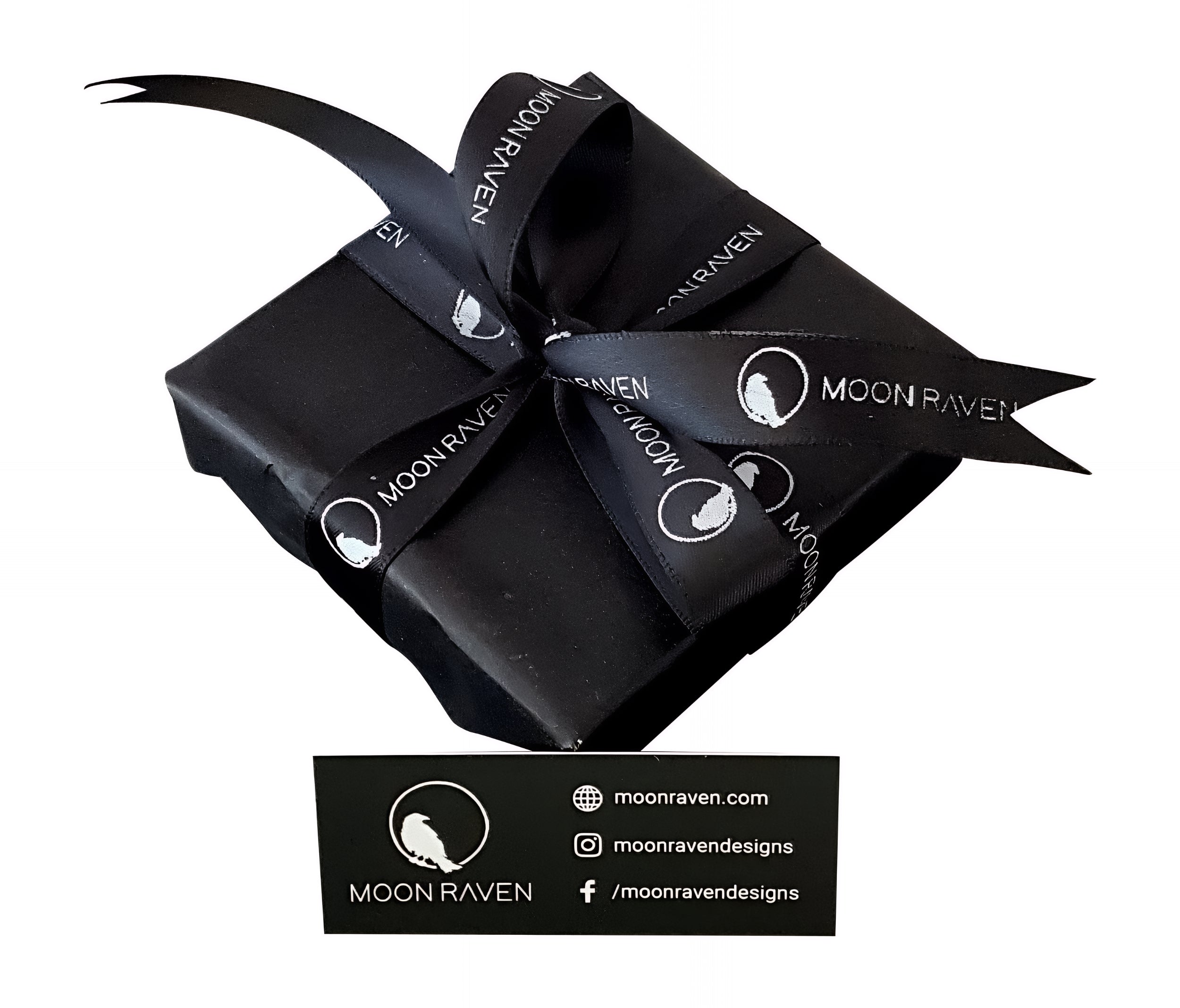 American Alligator Skull Pendant Necklace - Solid Hand Cast Sterling Silver - Polished Oxidised Finish - Multiple Chain Lengths Available